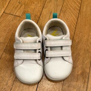 Ten Little White Shoes in Lightly Used Condition Toddler Size 7